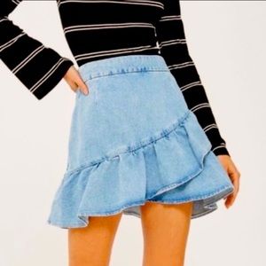💯✅ AUTHENTIC TOPSHOP RUFFLE BLUE DENIM SKIRT